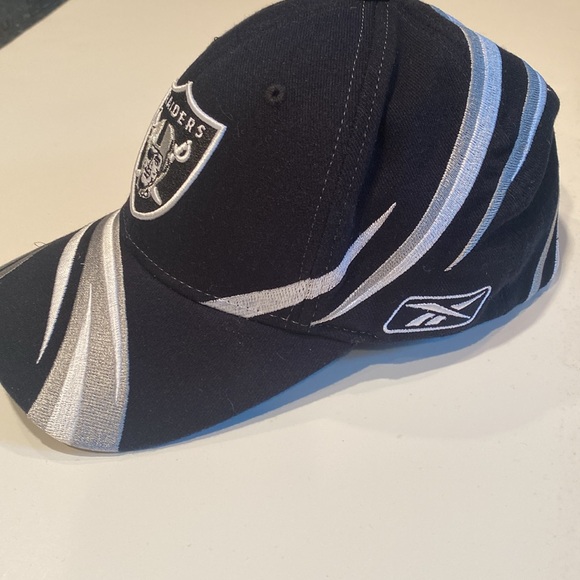 NWOT & Vintage NFL Raiders Tiger Stripe Coach’s Cap - Picture 6 of 10